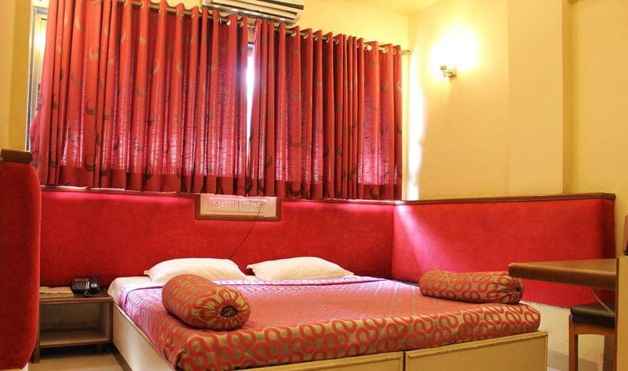Hotel Siddhartha Mumbai Dış mekan fotoğraf
