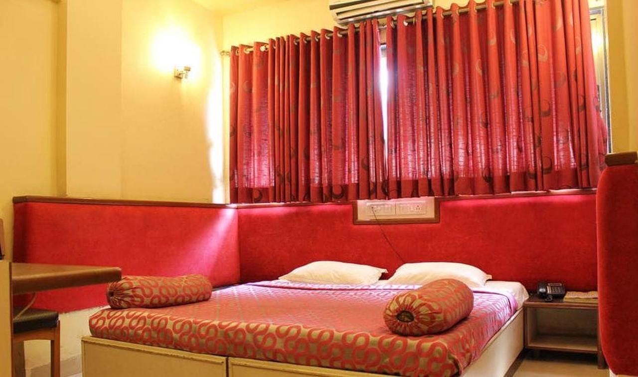 Hotel Siddhartha Mumbai Dış mekan fotoğraf