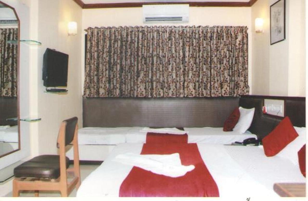 Hotel Siddhartha Mumbai Dış mekan fotoğraf