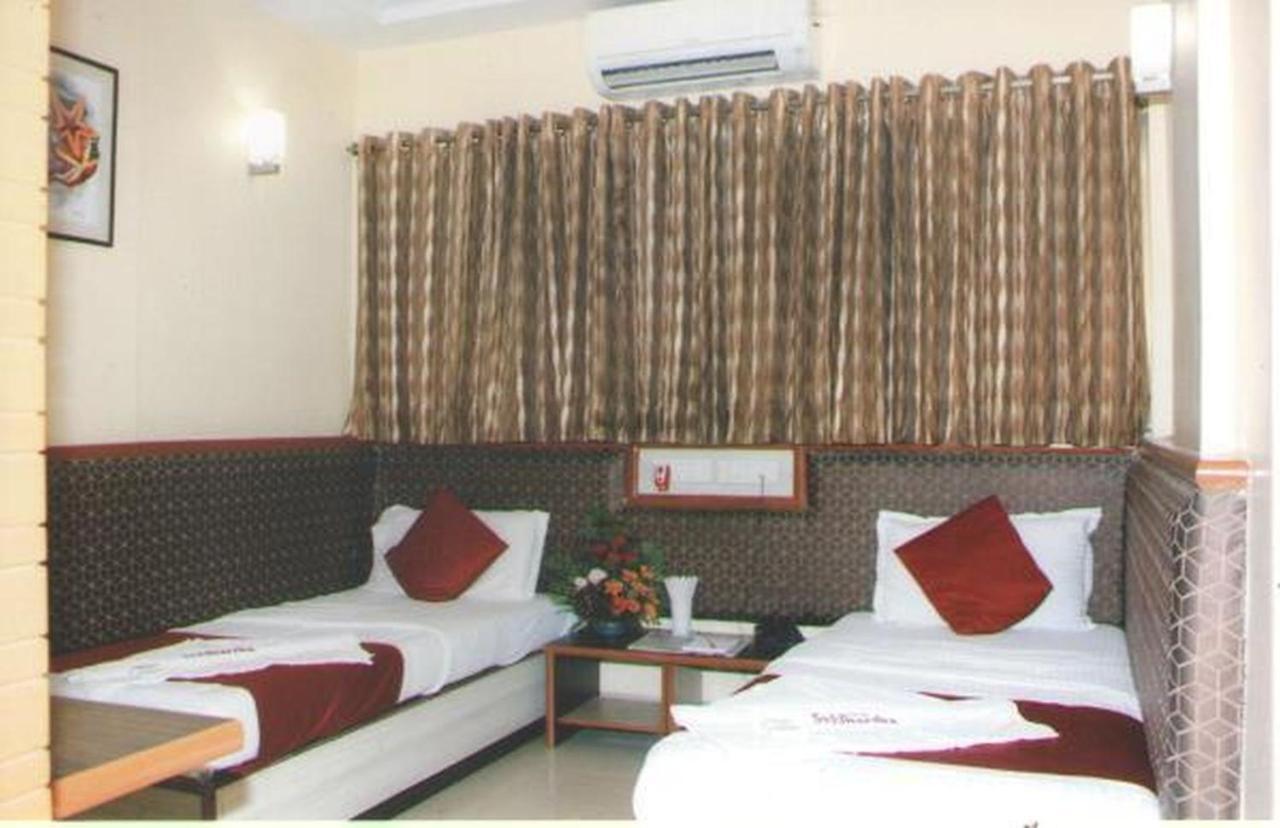 Hotel Siddhartha Mumbai Dış mekan fotoğraf